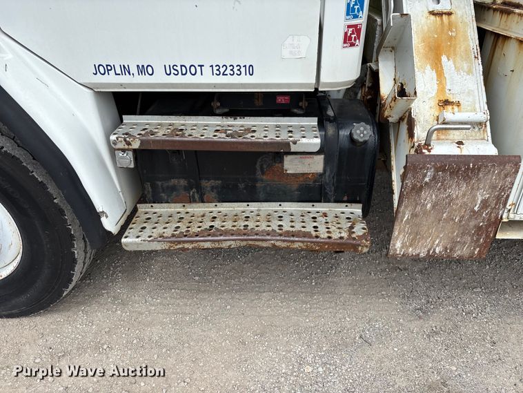 image for item FG0248 2002 Freightliner FL80 digger derrick truck