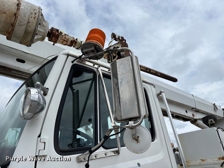 image for item FG0248 2002 Freightliner FL80 digger derrick truck