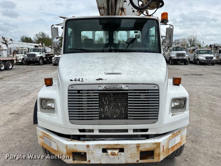 image for item FG0248 2002 Freightliner FL80 digger derrick truck