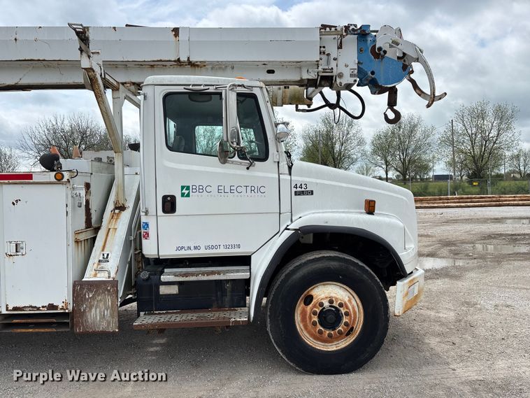 image for item FG0248 2002 Freightliner FL80 digger derrick truck