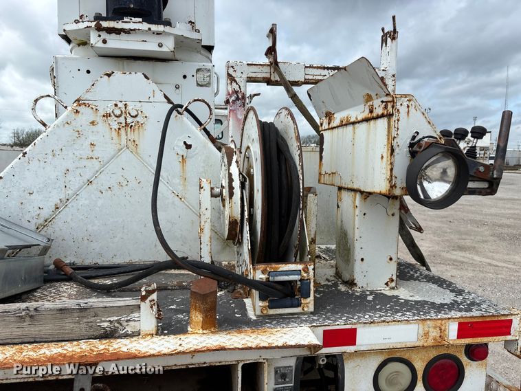 image for item FG0248 2002 Freightliner FL80 digger derrick truck