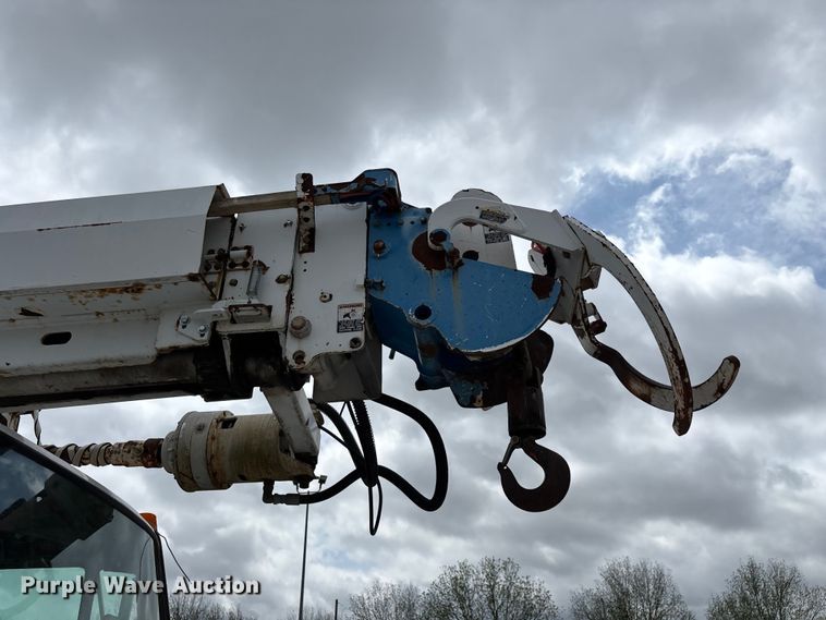 image for item FG0248 2002 Freightliner FL80 digger derrick truck