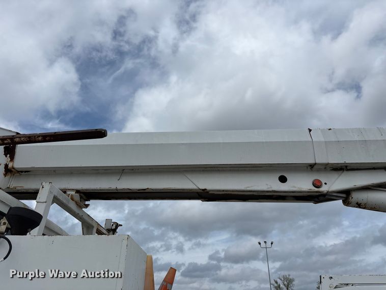 image for item FG0248 2002 Freightliner FL80 digger derrick truck