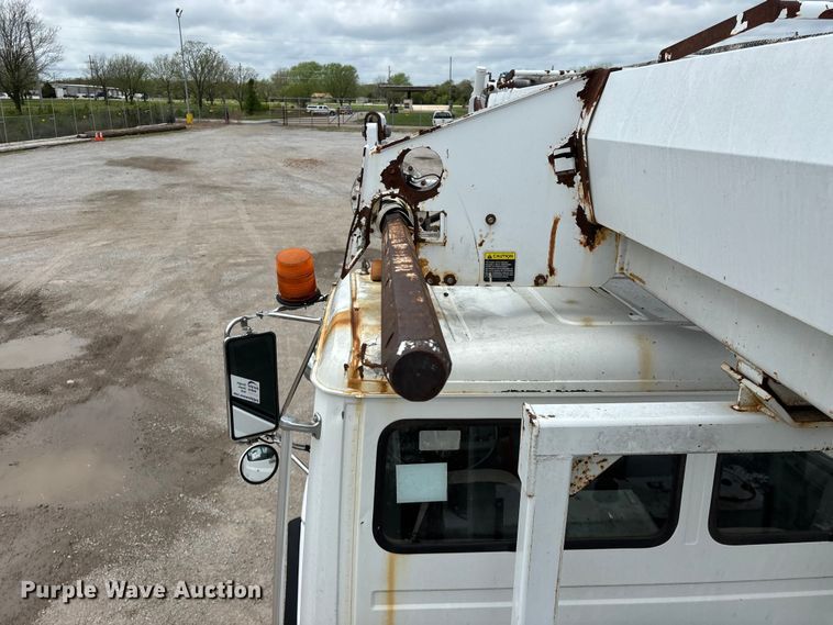 image for item FG0248 2002 Freightliner FL80 digger derrick truck