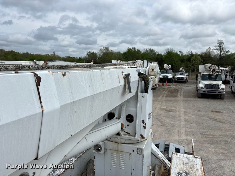 image for item FG0248 2002 Freightliner FL80 digger derrick truck