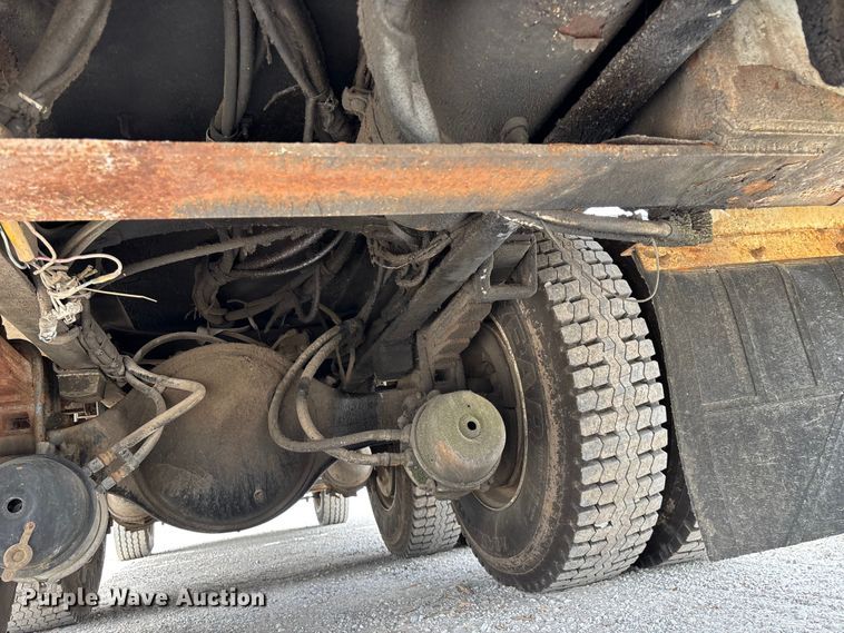 image for item FG0248 2002 Freightliner FL80 digger derrick truck