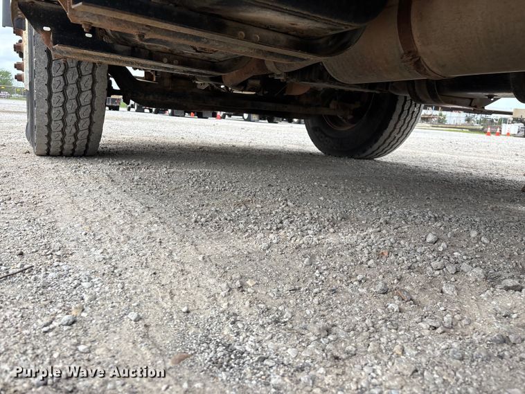 image for item FG0248 2002 Freightliner FL80 digger derrick truck