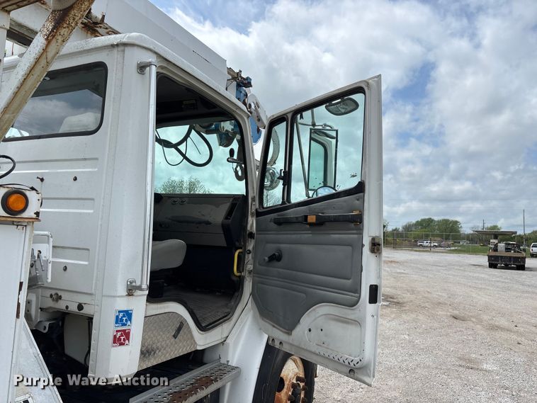 image for item FG0248 2002 Freightliner FL80 digger derrick truck