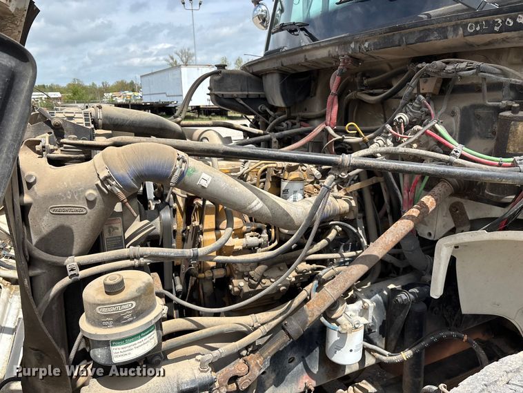 image for item FG0248 2002 Freightliner FL80 digger derrick truck