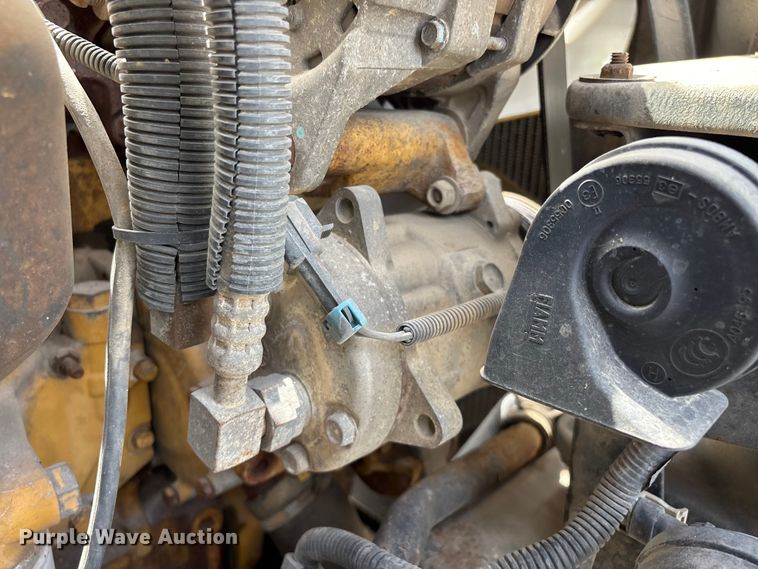 image for item FG0248 2002 Freightliner FL80 digger derrick truck