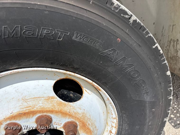 image for item FG0248 2002 Freightliner FL80 digger derrick truck