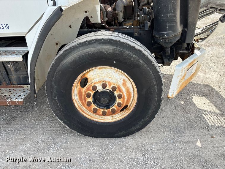 image for item FG0248 2002 Freightliner FL80 digger derrick truck