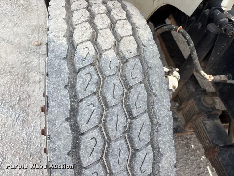 image for item FG0248 2002 Freightliner FL80 digger derrick truck