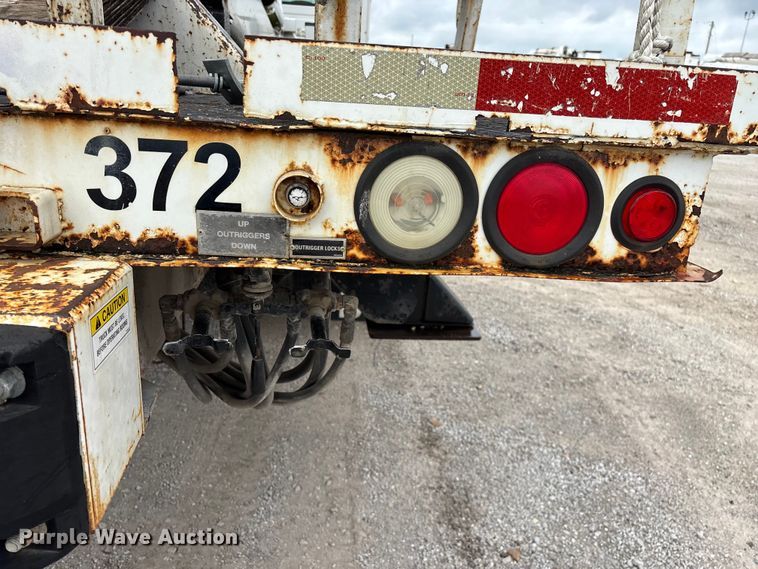 image for item FG0249 2001 Sterling Truck L7500 Series bucket truck