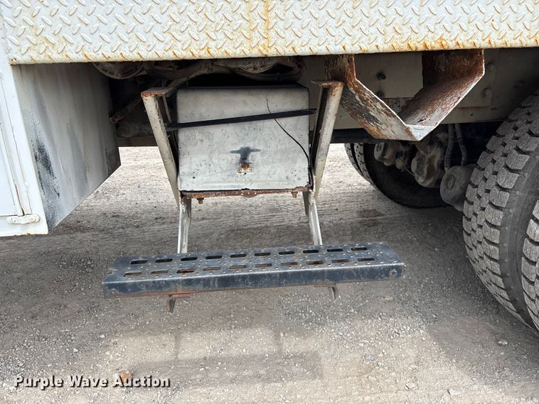 image for item FG0249 2001 Sterling Truck L7500 Series bucket truck