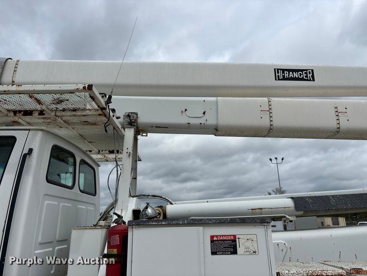image for item FG0249 2001 Sterling Truck L7500 Series bucket truck