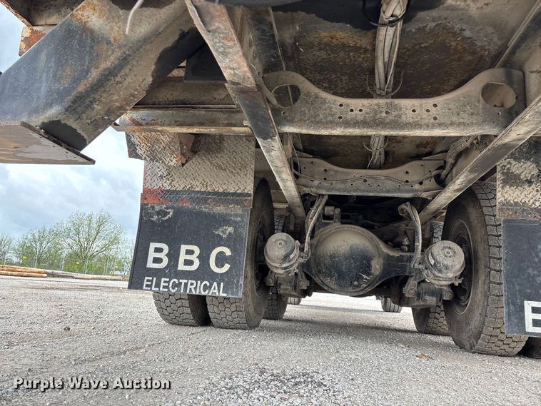 image for item FG0249 2001 Sterling Truck L7500 Series bucket truck