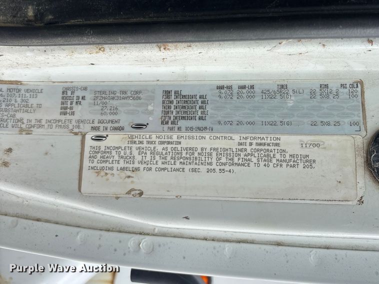 image for item FG0249 2001 Sterling Truck L7500 Series bucket truck