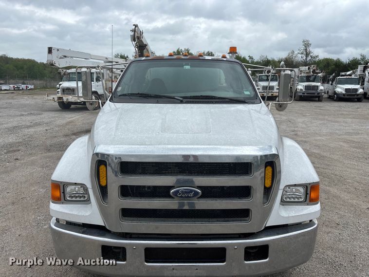 image for item FG0250 2006 Ford F650 utility / service truck