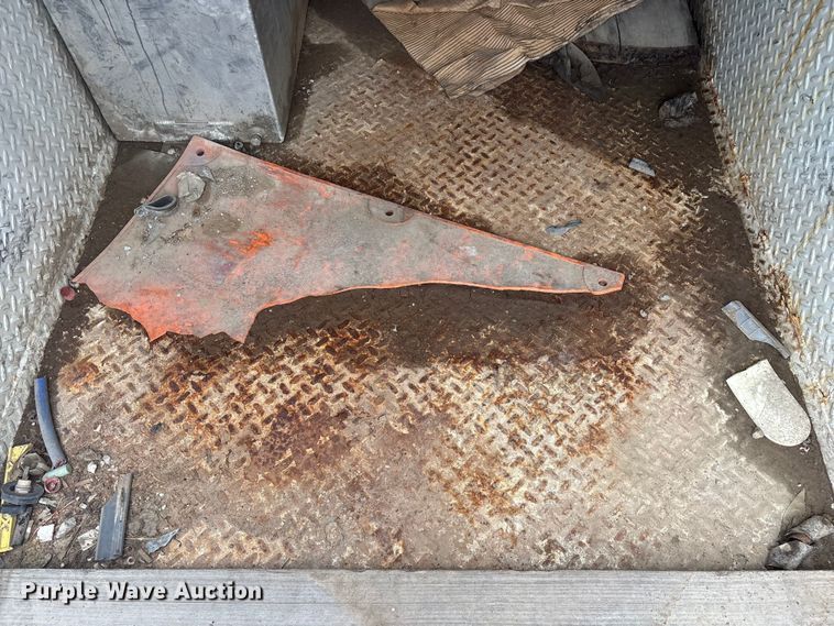 image for item FG0250 2006 Ford F650 utility / service truck