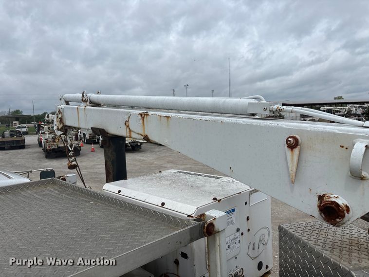 image for item FG0250 2006 Ford F650 utility / service truck