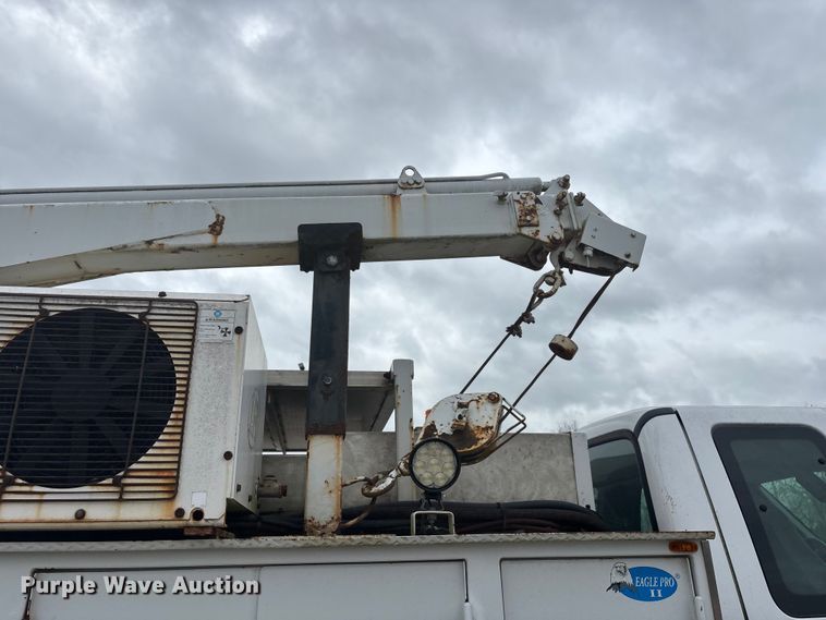 image for item FG0250 2006 Ford F650 utility / service truck