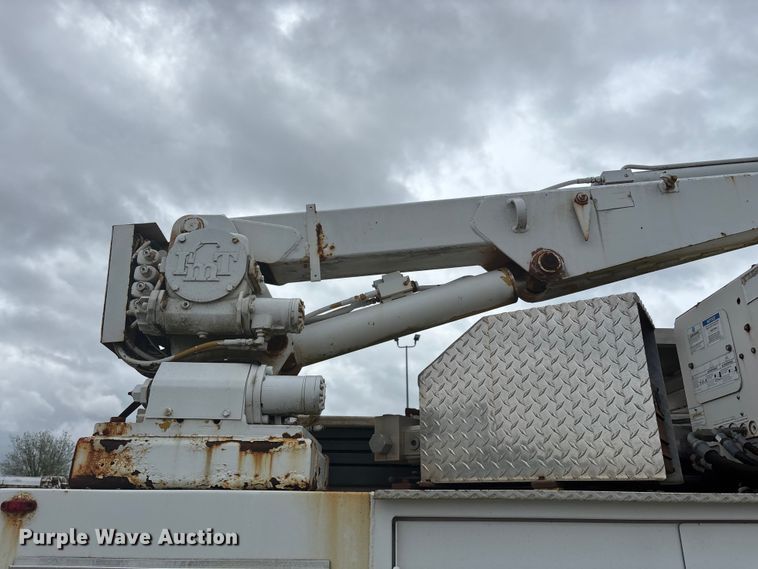 image for item FG0250 2006 Ford F650 utility / service truck