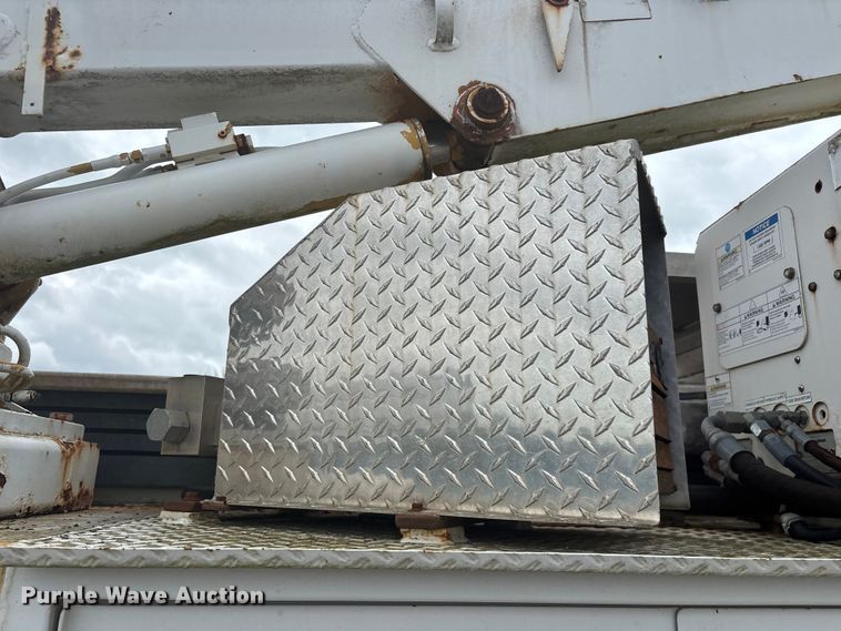 image for item FG0250 2006 Ford F650 utility / service truck