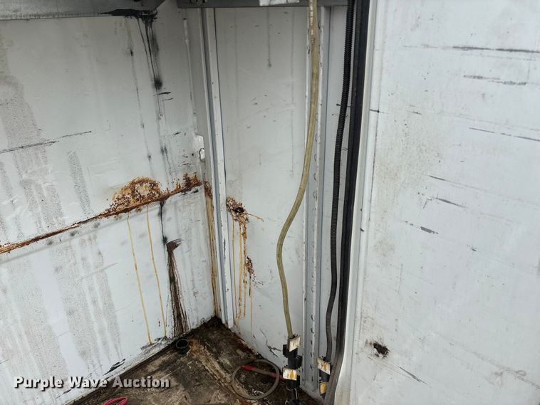 image for item FG0250 2006 Ford F650 utility / service truck