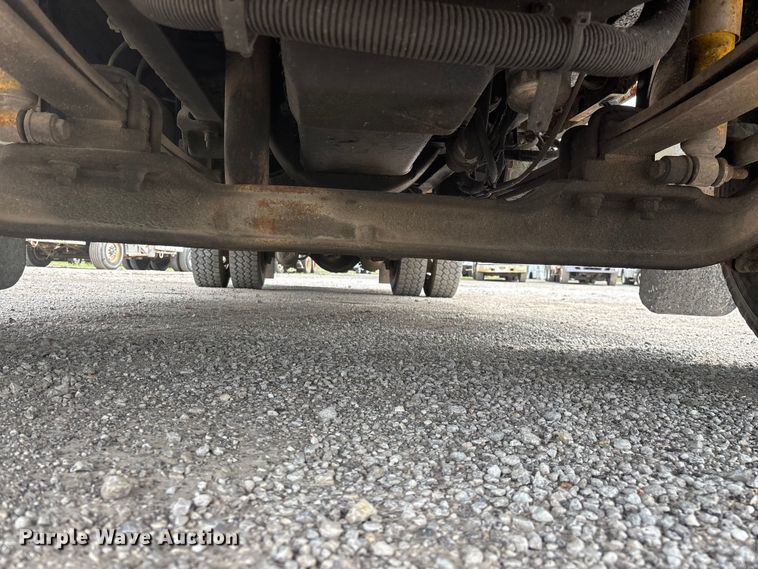 image for item FG0250 2006 Ford F650 utility / service truck