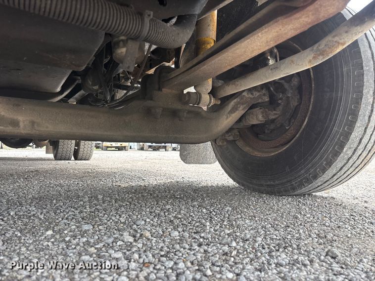 image for item FG0250 2006 Ford F650 utility / service truck