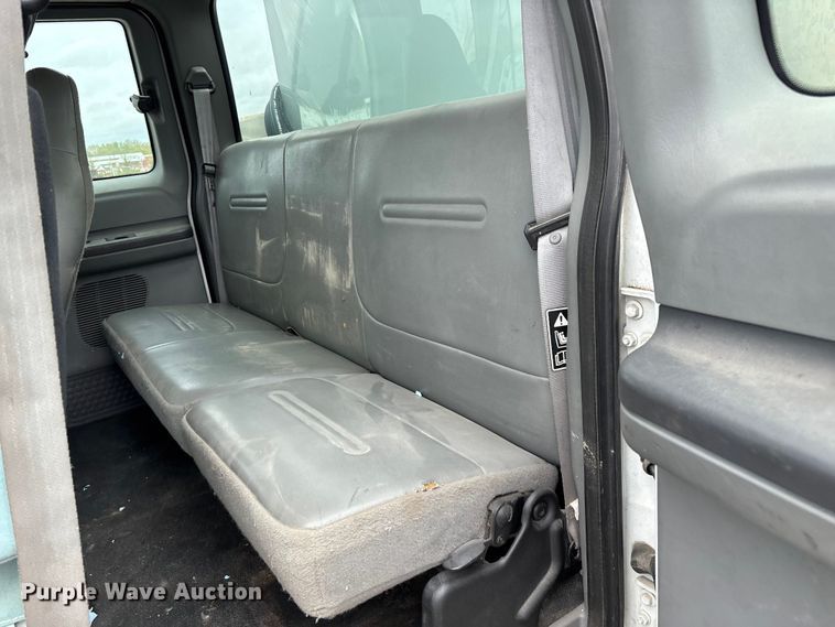 image for item FG0250 2006 Ford F650 utility / service truck