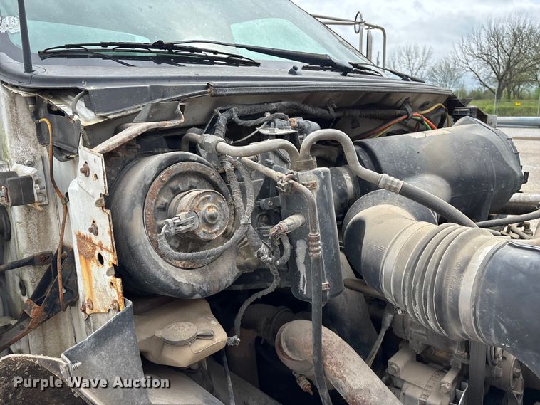 image for item FG0250 2006 Ford F650 utility / service truck