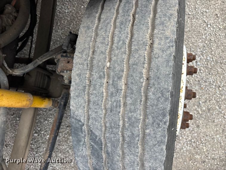 image for item FG0250 2006 Ford F650 utility / service truck