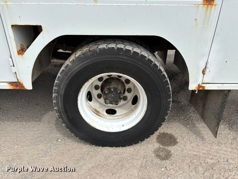 image for item FG0250 2006 Ford F650 utility / service truck