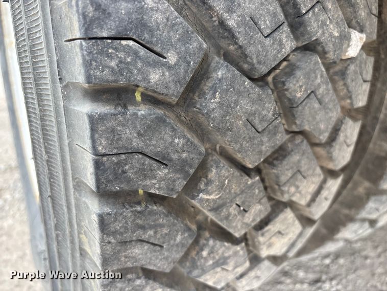 image for item FG0250 2006 Ford F650 utility / service truck