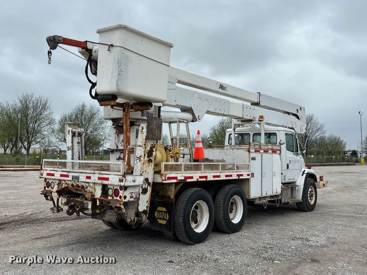 image for item FG0251 2001 Freightliner FL80 bucket truck