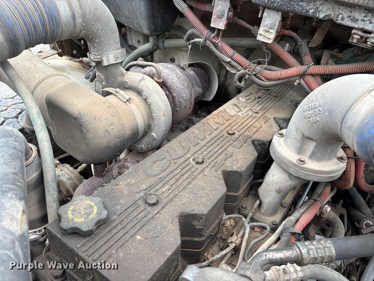 image for item FG0251 2001 Freightliner FL80 bucket truck