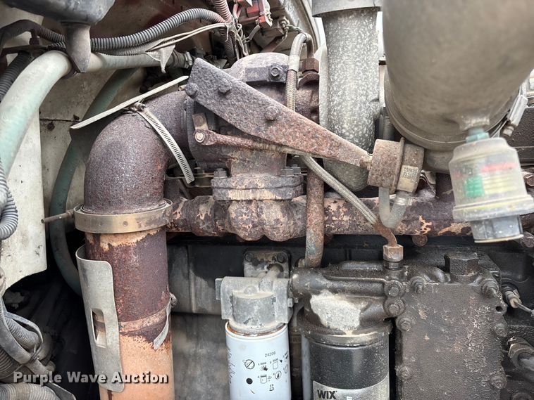 image for item FG0251 2001 Freightliner FL80 bucket truck