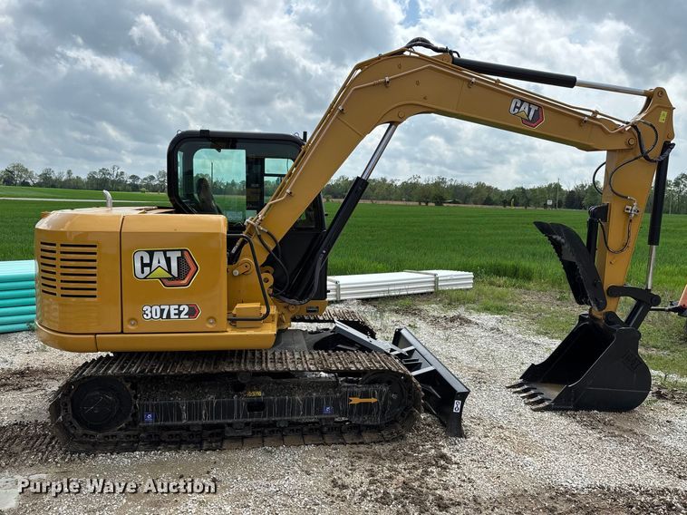 image for item FG0256 2018 Caterpillar 307E2 mini excavator
