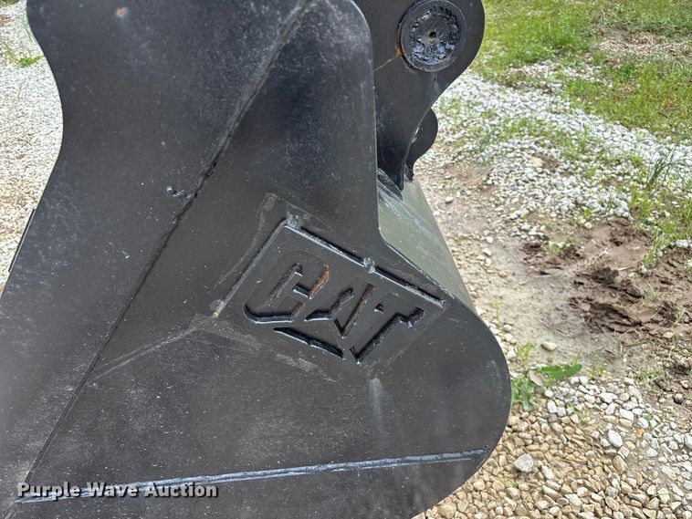 image for item FG0256 2018 Caterpillar 307E2 mini excavator