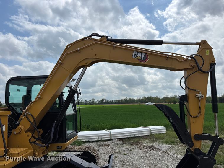 image for item FG0256 2018 Caterpillar 307E2 mini excavator