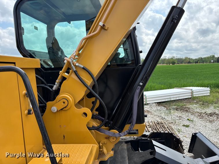 image for item FG0256 2018 Caterpillar 307E2 mini excavator