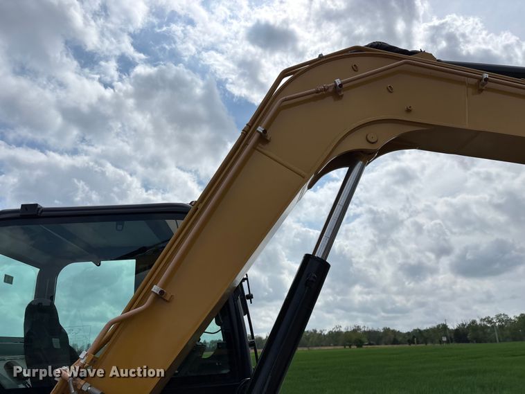 image for item FG0256 2018 Caterpillar 307E2 mini excavator