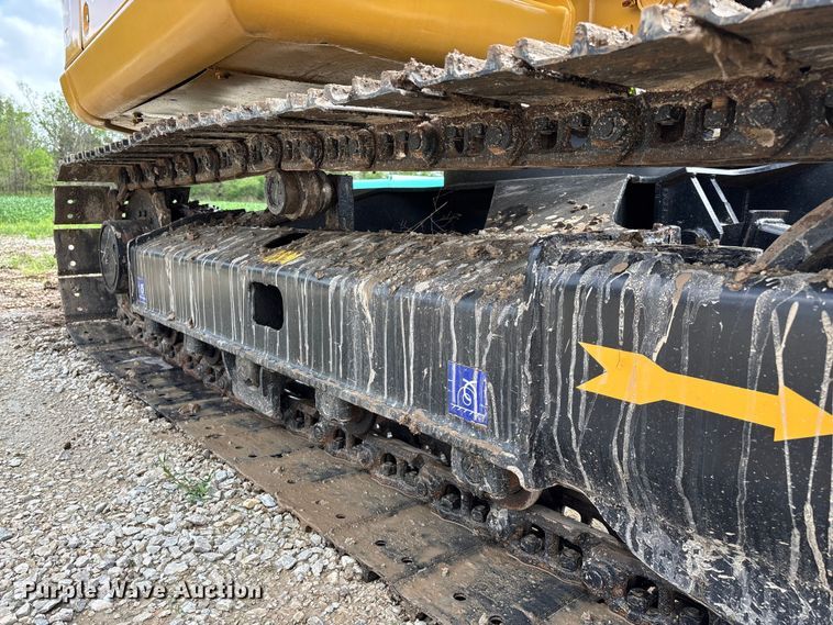 image for item FG0256 2018 Caterpillar 307E2 mini excavator