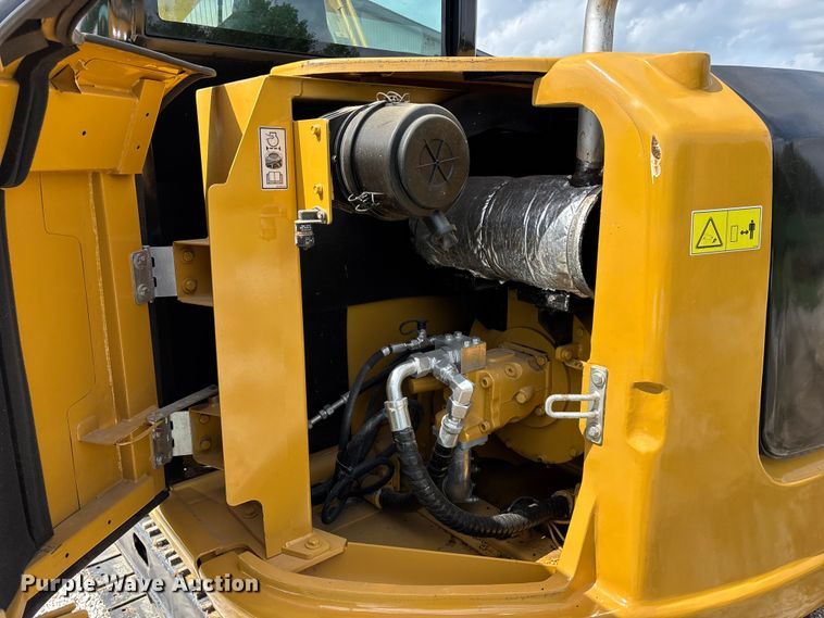 image for item FG0256 2018 Caterpillar 307E2 mini excavator