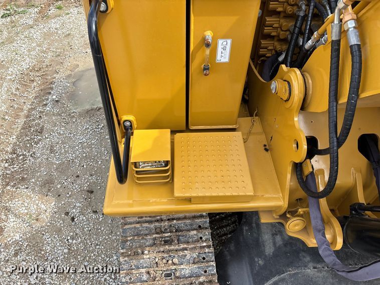 image for item FG0256 2018 Caterpillar 307E2 mini excavator