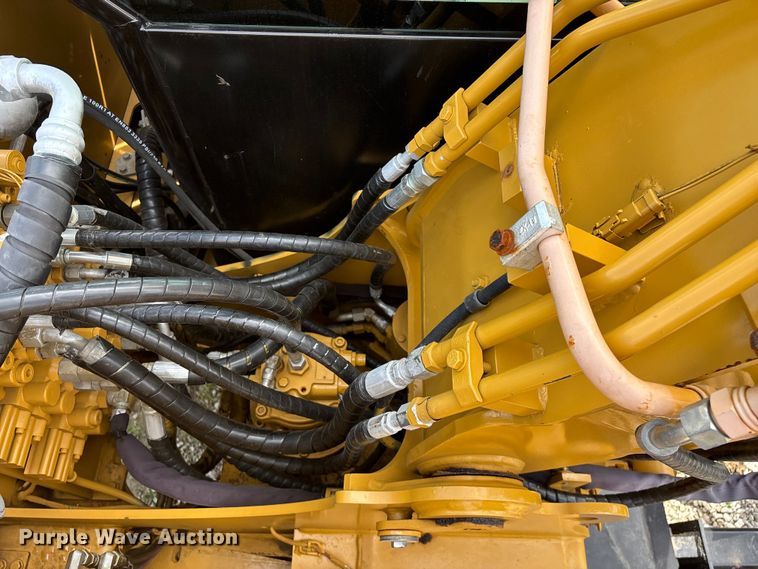 image for item FG0256 2018 Caterpillar 307E2 mini excavator