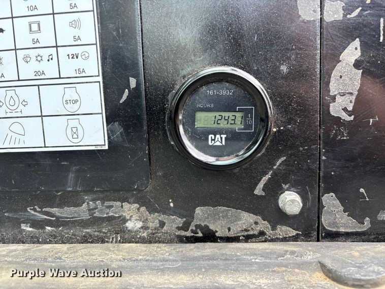 image for item FG0256 2018 Caterpillar 307E2 mini excavator