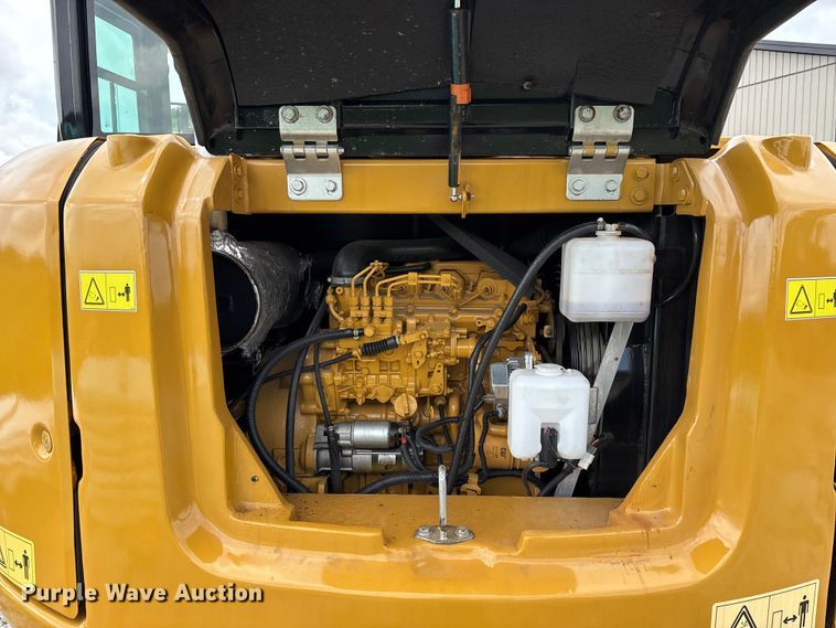 image for item FG0256 2018 Caterpillar 307E2 mini excavator